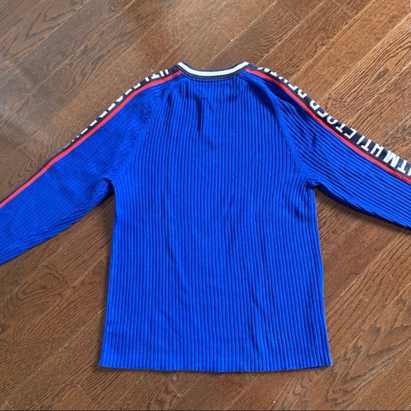 Tommy Hilfiger Sweater - Picture 3 of 3